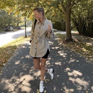 BNWOT Aritzia The Group by Babaton Balboa Jacket in Dry Basil Green in S…